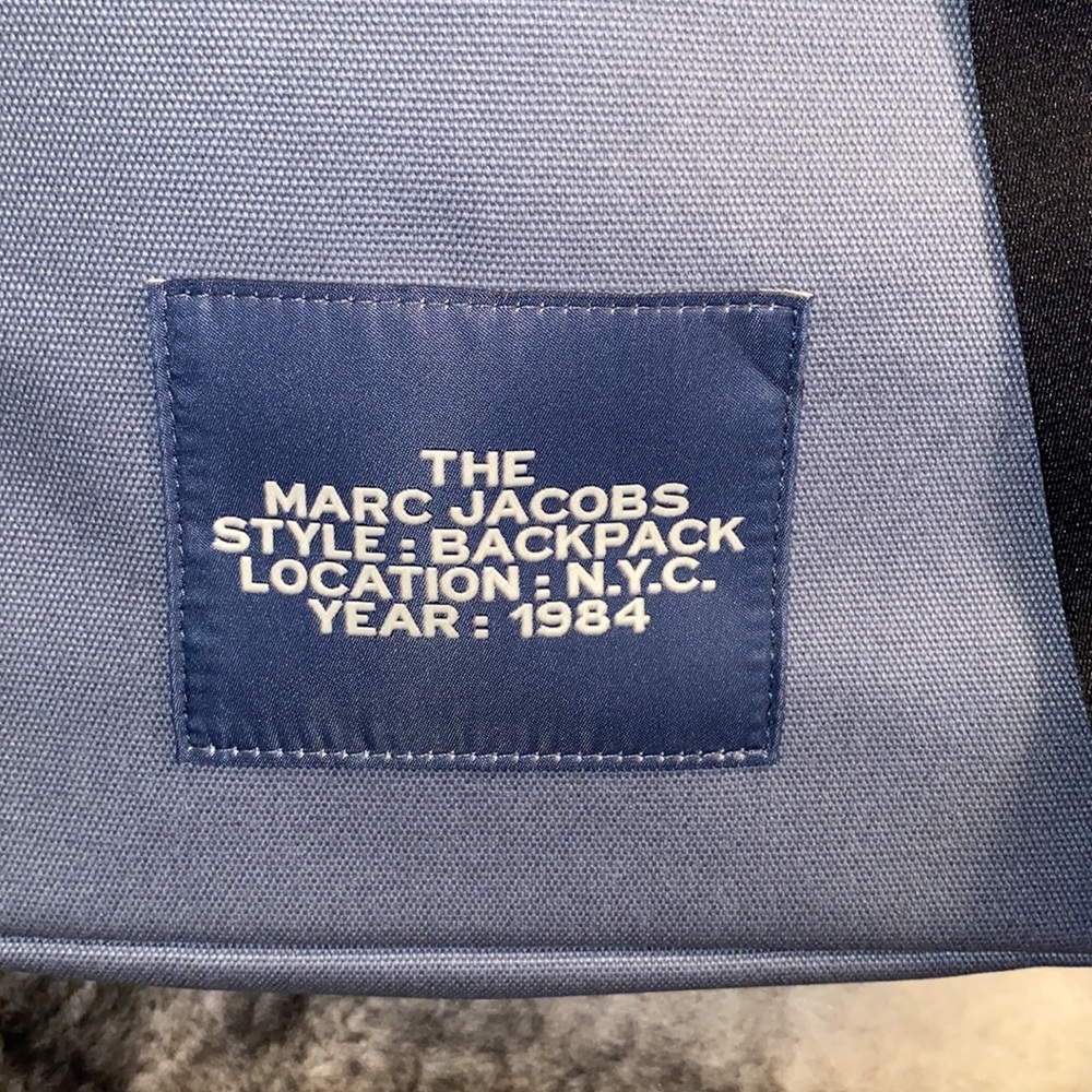 🔥🔥🔥💯MARC JACOBS THE BACKPACK 🎒 IN SHADOW BLUE 💯🔥🔥♥️♥️ - Picture 6 of 10